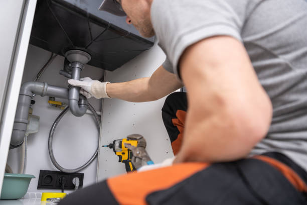 Best Local Plumber Services  in Toppenish, WA